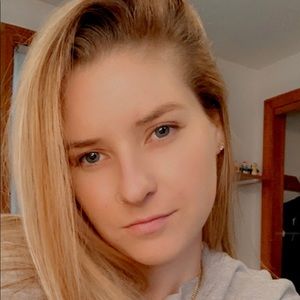 Meet your Posher, Kristina